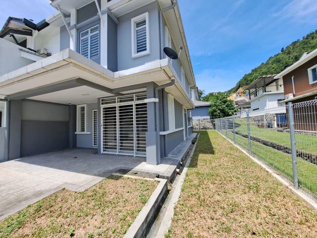 Terraced House for sale in Country Heights Damansara, Kuala Lumpur