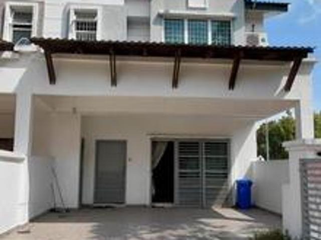 Terraced House for sale in Petaling, Alam Impian