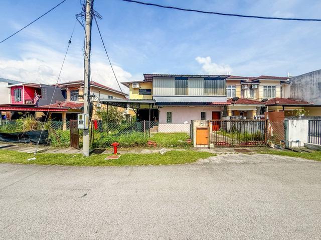Terraced House for sale in Petaling, Subang Jaya