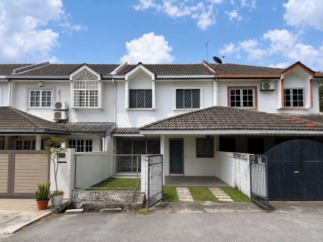 Terraced House for sale in Petaling, Damansara Damai