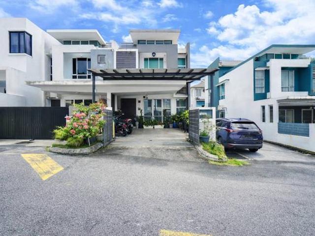Terraced House for sale in Langat, Selangor