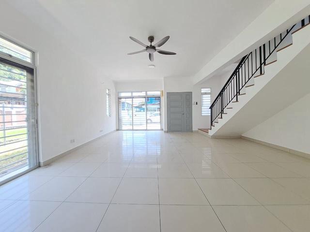 Terraced House for sale in Langat, Selangor