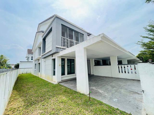 Terraced House for sale in Alam Impian, Selangor