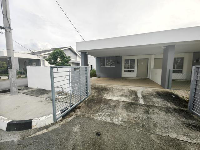 Terraced House for sale in Wellesley, Penang