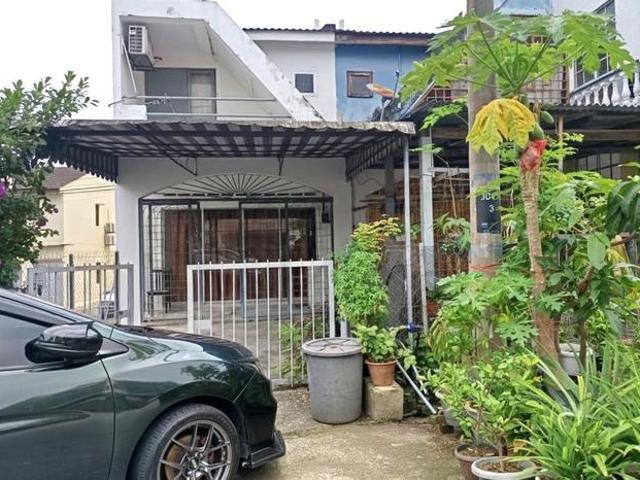 Terraced House for sale in Langat, Selangor