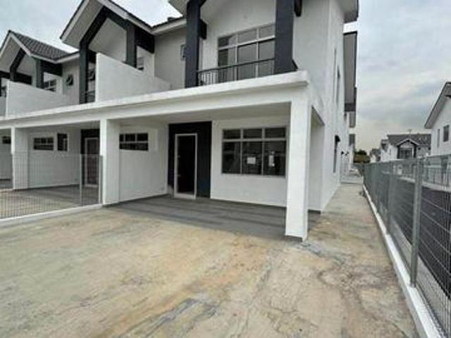 Terraced House for sale in Tanjong Sepat, Selangor