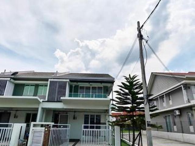 Terraced House for rent in Tanjong Sepat, Selangor
