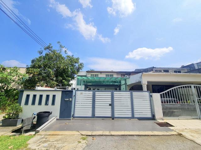 Terraced House for sale in Country Heights Damansara, Kuala Lumpur