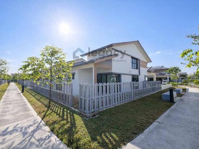 Residential House for sale in Wellesley, Penang