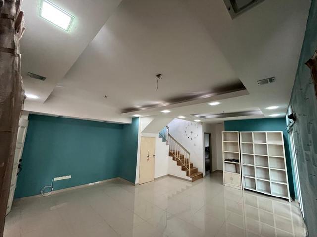 Terraced House for sale in Petaling, Subang Jaya