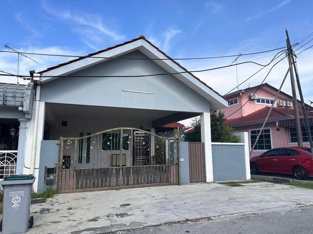 Terraced House for sale in Batu Pahat, Johor