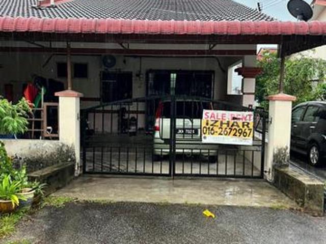 Terraced House for sale in Batu Pahat, Johor