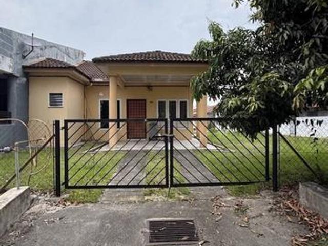 Terraced House for sale in Sendayan Village, Negeri Sembilan