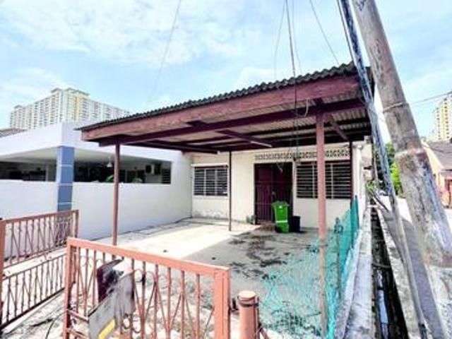 Terraced House for sale in Country Heights Damansara, Kuala Lumpur
