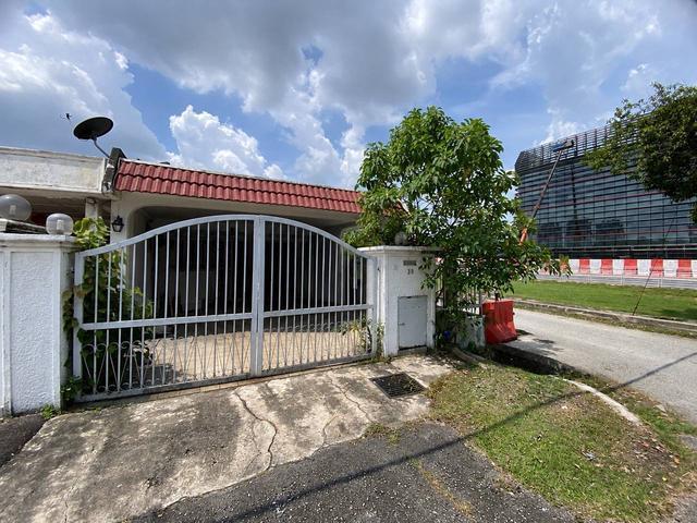 Terraced House for sale in Petaling, Damansara Damai