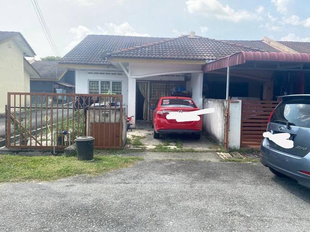 Terraced House for sale in Banting, Selangor