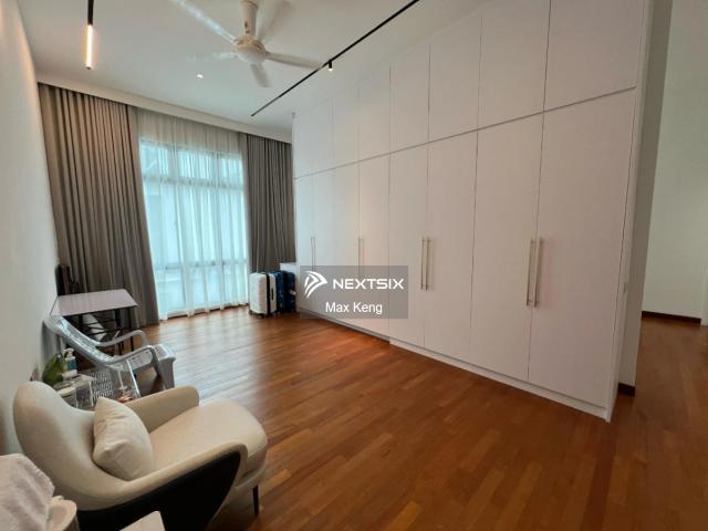 Residential House for sale in Barat Daya, George Town