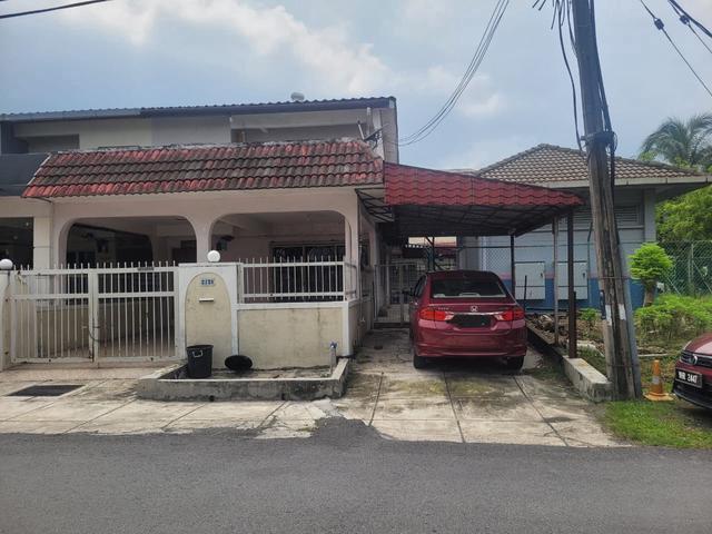 Terraced House for sale in Country Heights Damansara, Kuala Lumpur