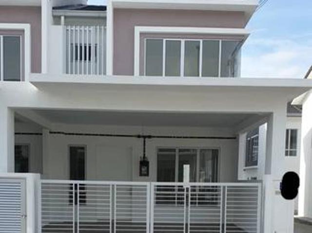 Terraced House for sale in Labu, Seremban
