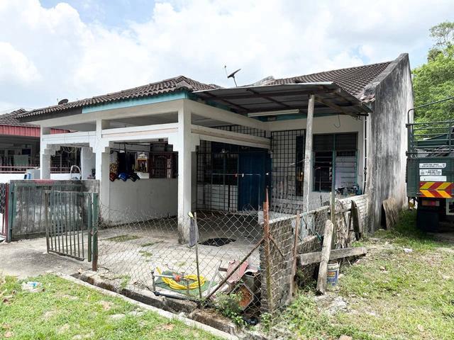 Terraced House for sale in Wellesley, Penang