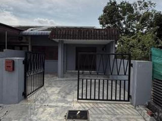 Terraced House for sale in Sitiawan, Manjung