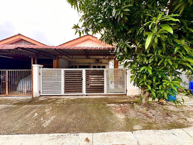 Terraced House for sale in Petaling, Alam Impian