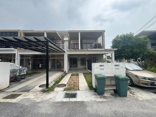 Townhouse for sale in Kajang, Langat