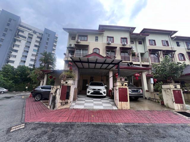 Townhouse for sale in Cheras
