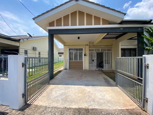 Terraced House for sale in Wellesley, Penang
