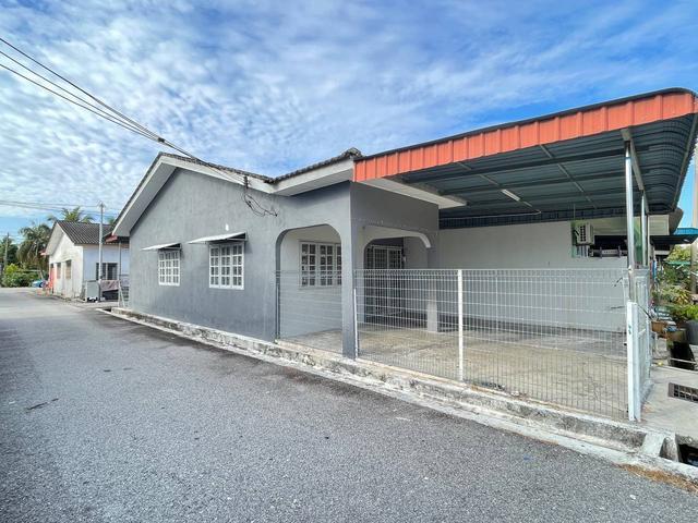 Terraced House for sale in Sabak Bernam, Selangor
