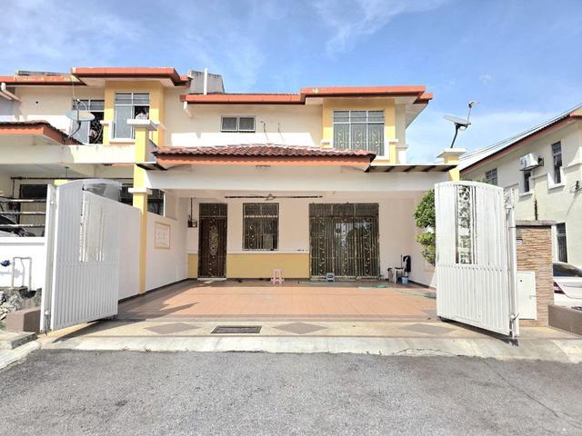 Terraced House for sale in Tanjong Sepat, Selangor