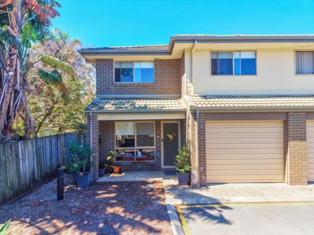 Townhouse for sale in Kippa-Ring, Greater Brisbane