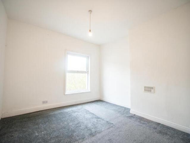 Cottage for rent in City Of Kingston Upon Hull