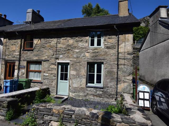 House for sale in Ffestiniog, Wales