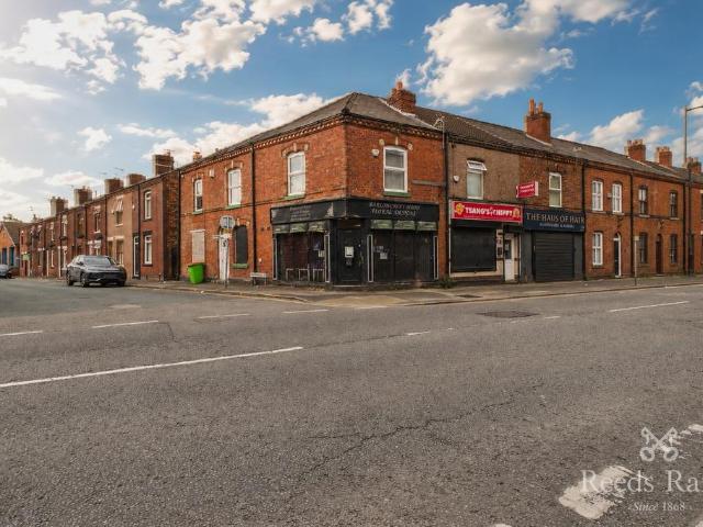 House for sale in Scholes, Wigan