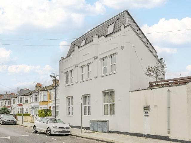 House for sale in Harringay, Greater London