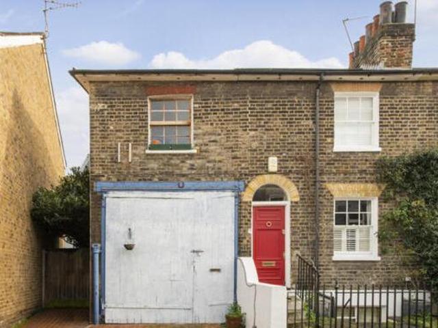 House for sale in Lyons, Greater London