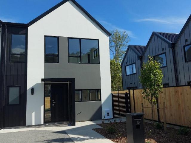 House for rent in Pauatahanui, Wellington