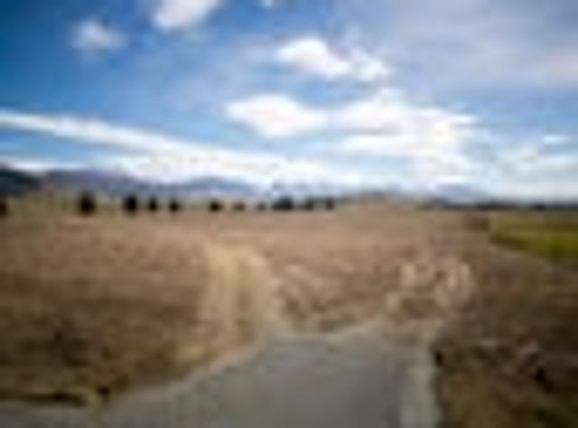 Land for sale in Canterbury