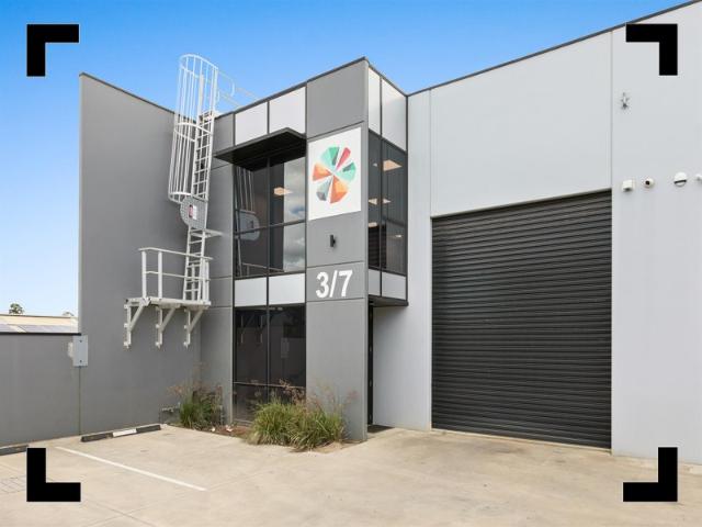 Warehouse for rent in Camerons Creek, Victoria