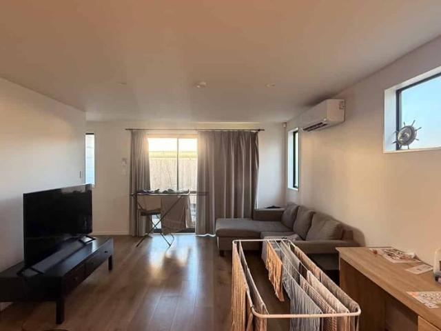 Townhouse for rent in Blockhouse Bay