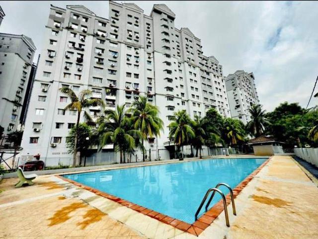 Apartment for sale in Country Heights Damansara, Kuala Lumpur