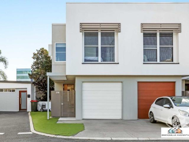Townhouse for sale in Fernbrook, Queensland