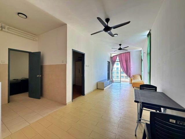 Apartment for sale in Tanjong Sepat, Selangor