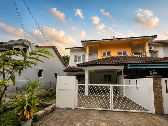 Terraced House for sale in Langat, Selangor