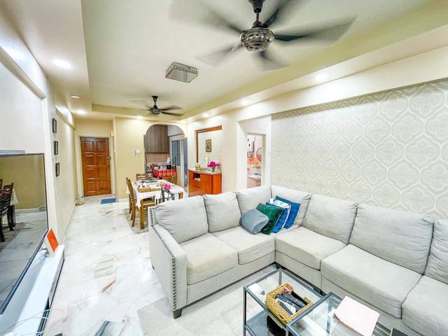 Apartment for sale in Petaling, Subang Jaya