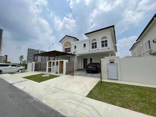 Residential House for sale in Kajang, Langat