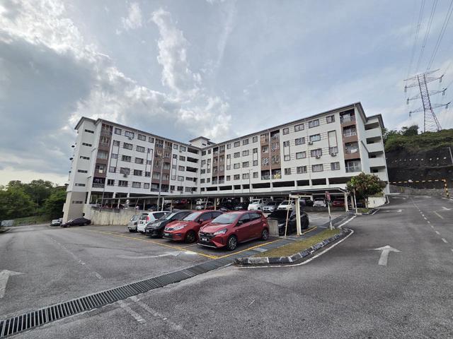 Apartment for sale in Petaling, Subang Jaya
