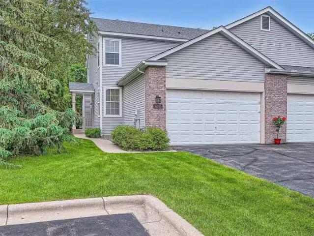 Condo for rent in Lakeville