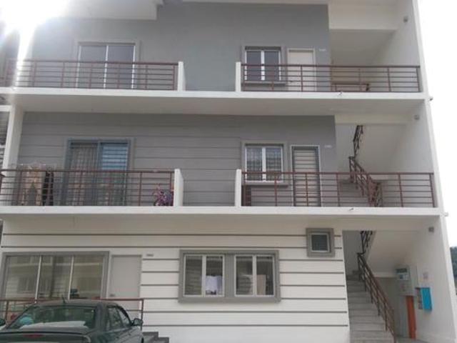 Townhouse for sale in Sendayan Village, Negeri Sembilan
